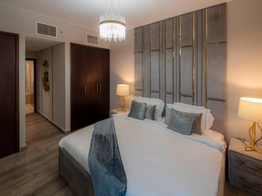 First Class 2Br With Full Burj Khalifa And Fountain View Dubai Exterior foto