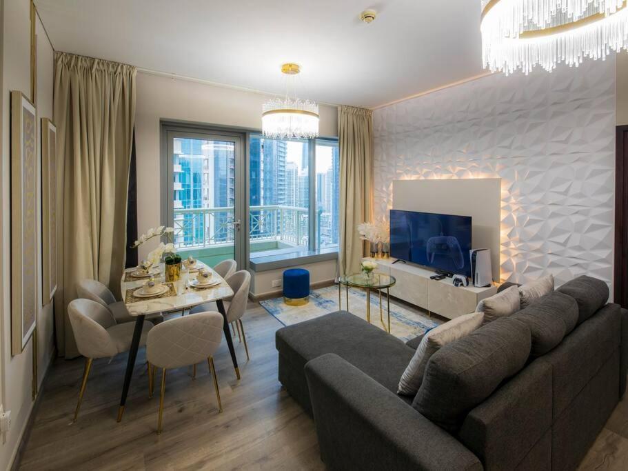First Class 2Br With Full Burj Khalifa And Fountain View Dubai Exterior foto