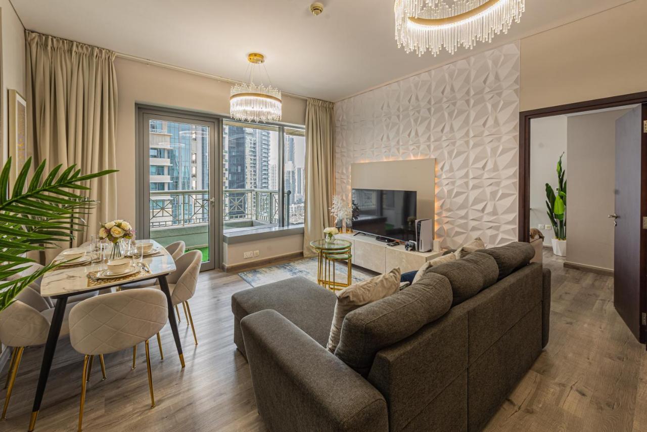 First Class 2Br With Full Burj Khalifa And Fountain View Dubai Exterior foto