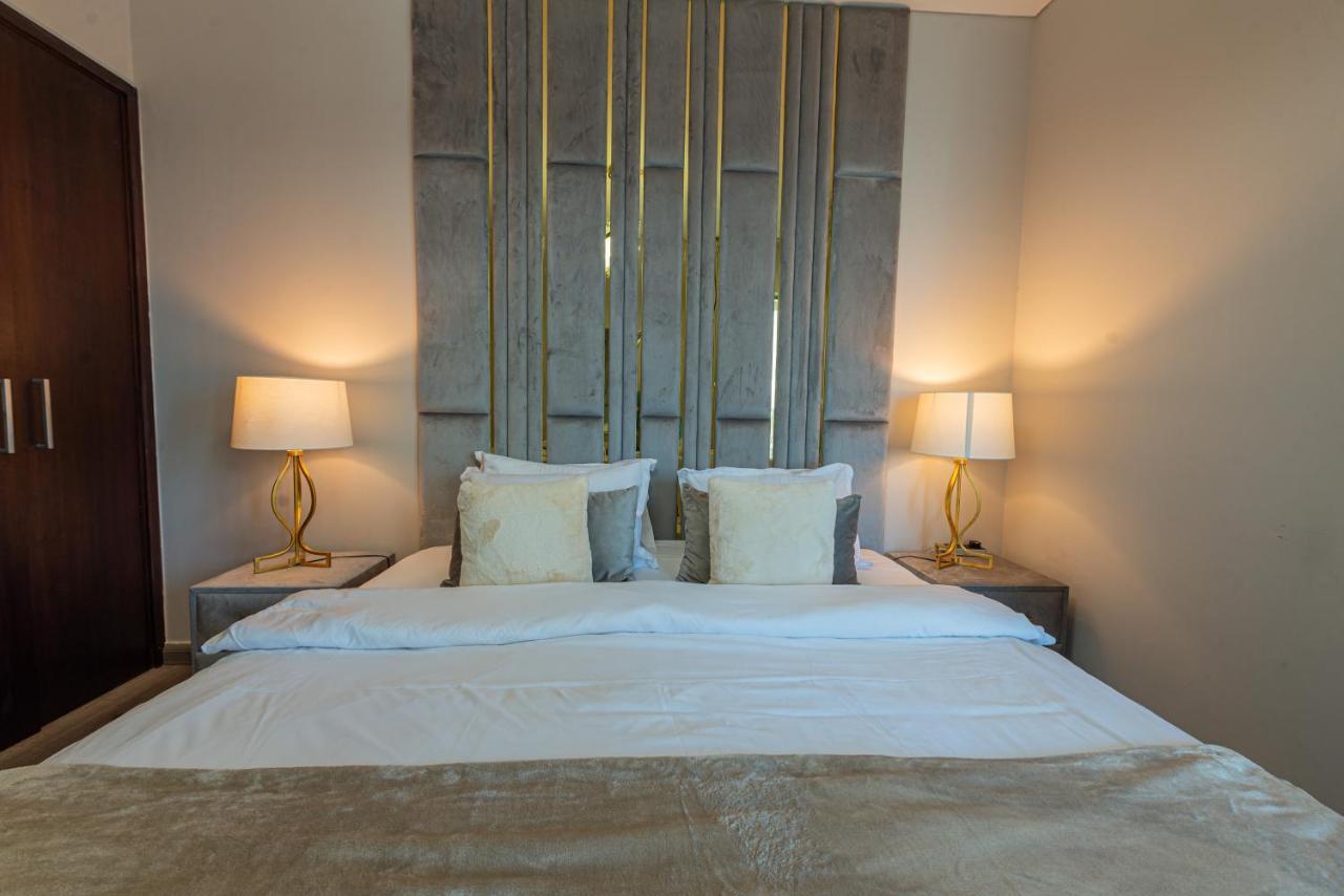 First Class 2Br With Full Burj Khalifa And Fountain View Dubai Exterior foto