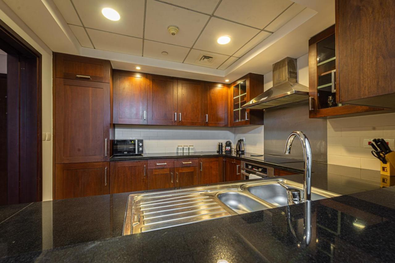 First Class 2Br With Full Burj Khalifa And Fountain View Dubai Exterior foto